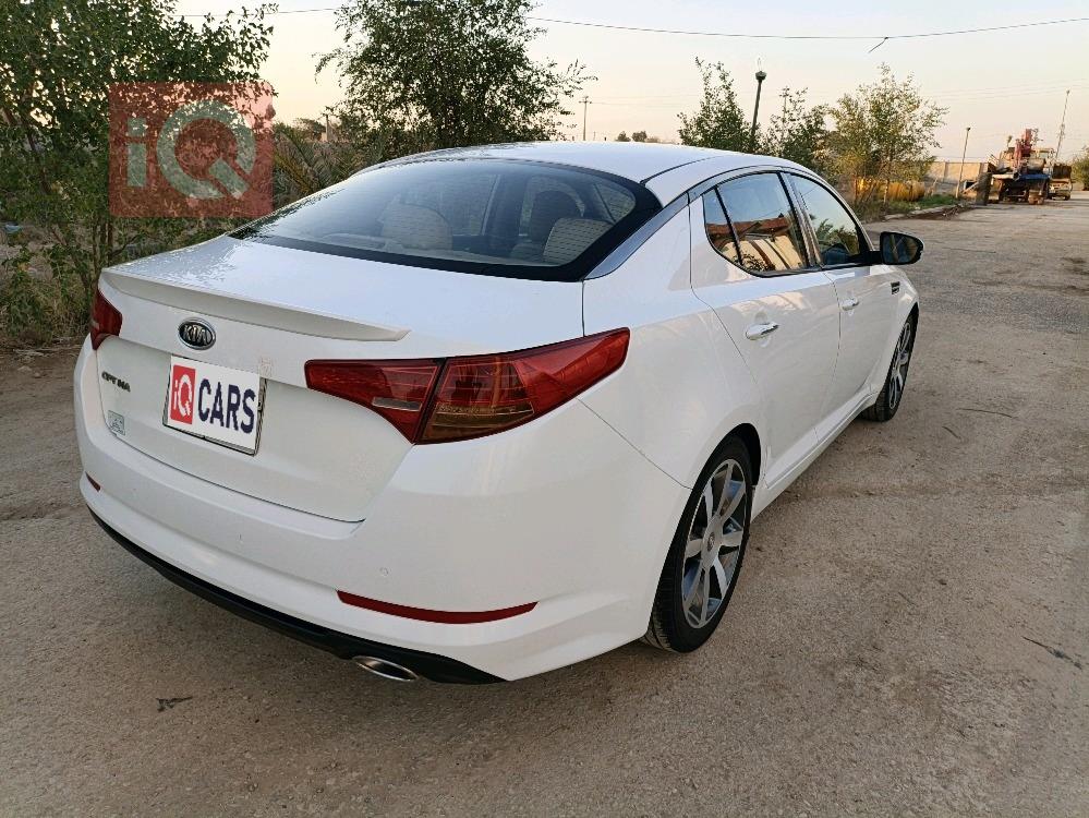 كيا اوبتيما